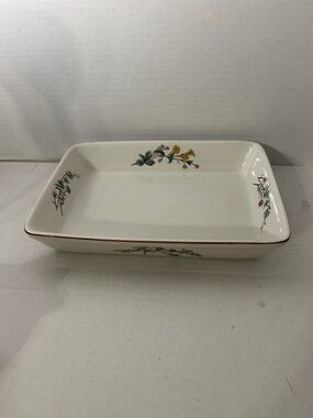 White Floral Ceramic Serving Dish with Gold Trim 12X9